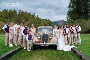 WeddingPartyandCar